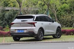 奔腾t55自动挡全款价格(奔腾t55全款落地8.3万左右)