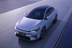 大众集团的2024：深化与小鹏合作，追投Rivian，裁员降本