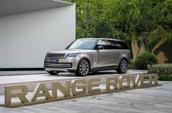有望2025年底发布 采用四门设计 捷豹Type 00量产版谍照曝光