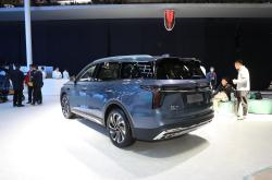成都红旗HS7 PHEV降价5.30万 最低仅售26.28万