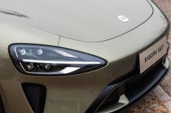 小米SU7 Ultra全新配色鹦鹉绿小米汽车
