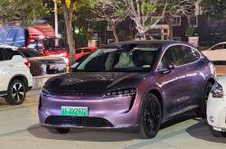 成都智界R7价格最低24.98万起 暂无优惠