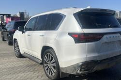成都平行进口雷克萨斯LX美规版限时优惠 购车让利89万元