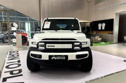 奇瑞iCar V23高速上系统卡死 车主：转向灯、换挡、智驾系统全部失灵
