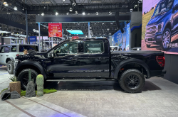 成都平行进口福特F-150美版团购价格58万起 欢迎到店试驾