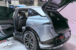 成都极氪7X最低22.99万起售 暂无优惠