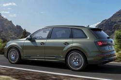 全新奥迪Q7长这样！高性能版SQ7低伪装谍照曝光 车身或加长