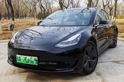 特斯拉官方加装Model 3转向灯拨杆收费2499元 电商平台只要1200元