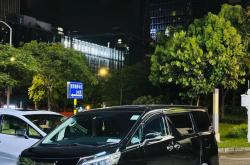 全能型四驱MPV 丰田威尔法7座商务车 宜商宜家用
