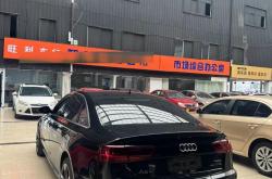 一奥迪4S店跑路 展车全被贴封条！车主：1.8万买的保养就用了1次