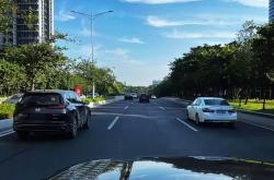 小鹏第二代VLA正式发布：通行效率比肩老司机 实测城区通行比导航预估的还快