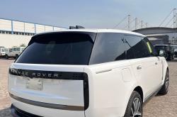 2023揽胜行政中东版促销105万起 欢迎试乘试驾