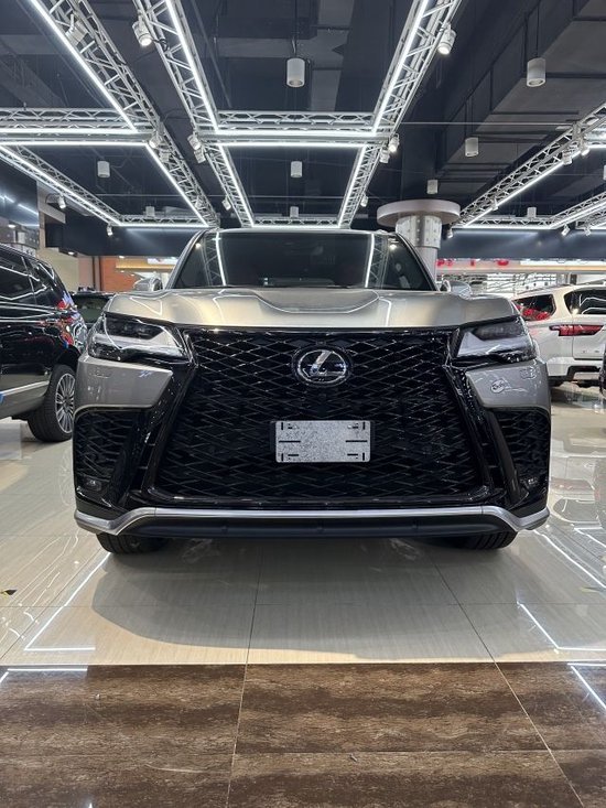 现购雷克萨斯LX加版享43万优惠 仅140万可入手