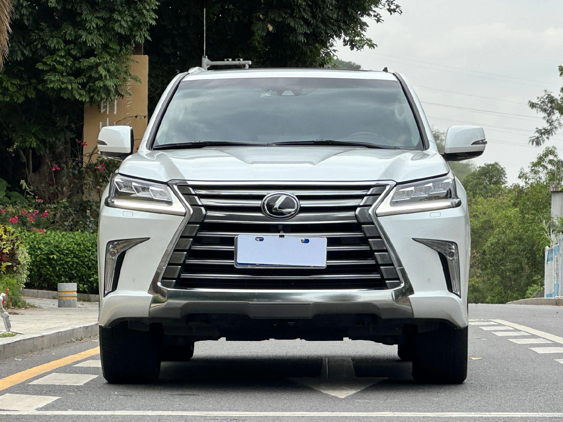 全新国六现车2024款雷克萨斯LX570标准版
