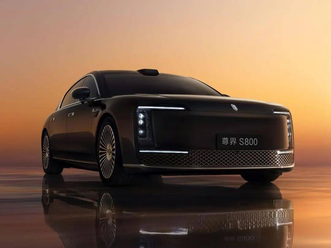 有望2025年底发布 采用四门设计 捷豹Type 00量产版谍照曝光