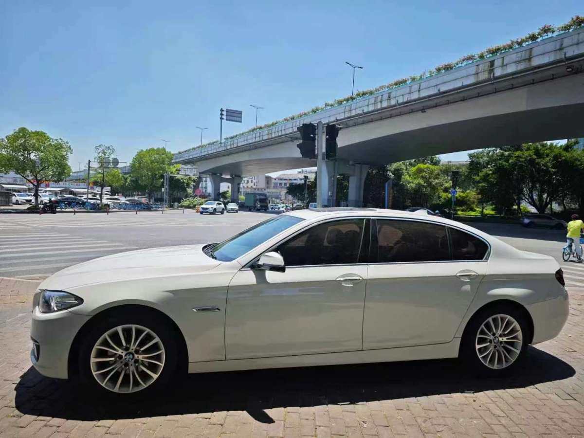 成都宝马5系(进口)优惠11.00万 仅32.99万可入手
