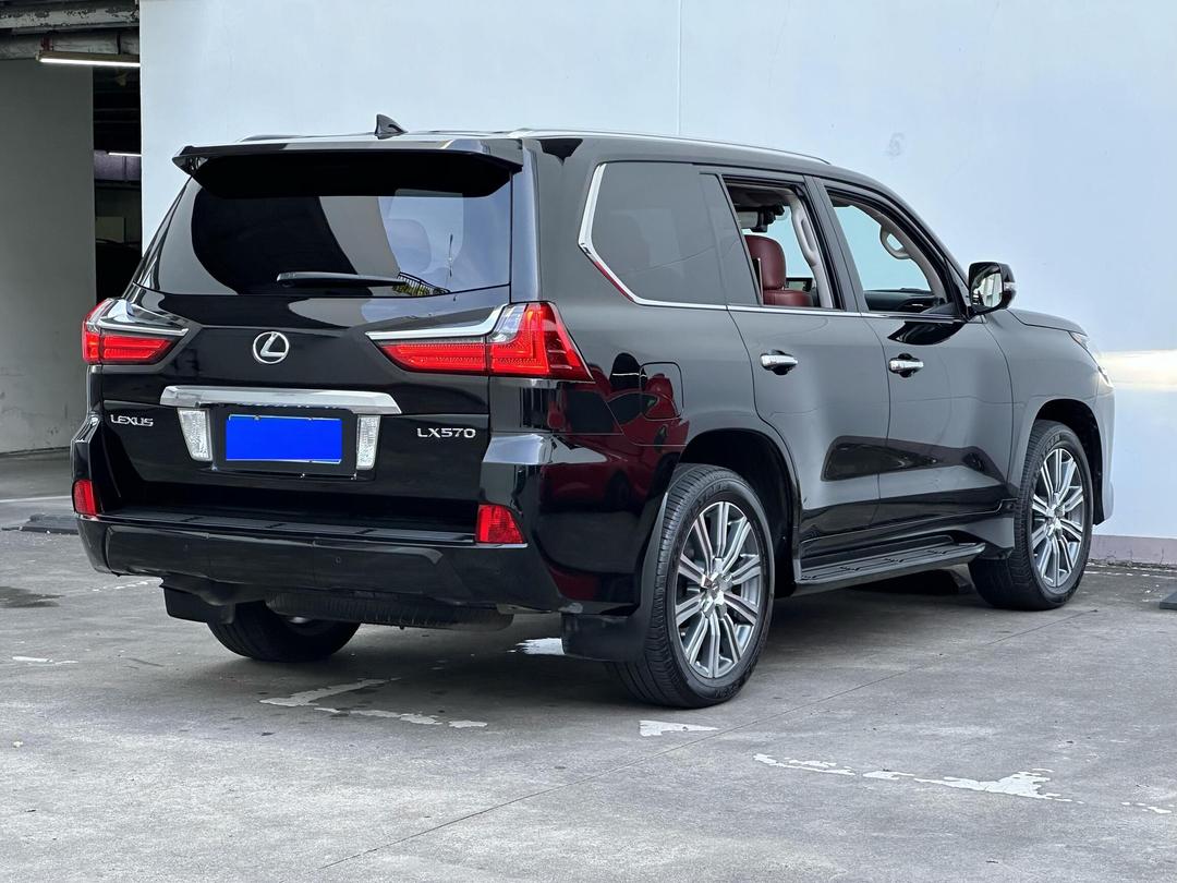 2024款雷克萨斯LX570加版国六现车体验