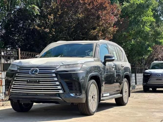 中东版雷克萨斯2024款LX600报价配置