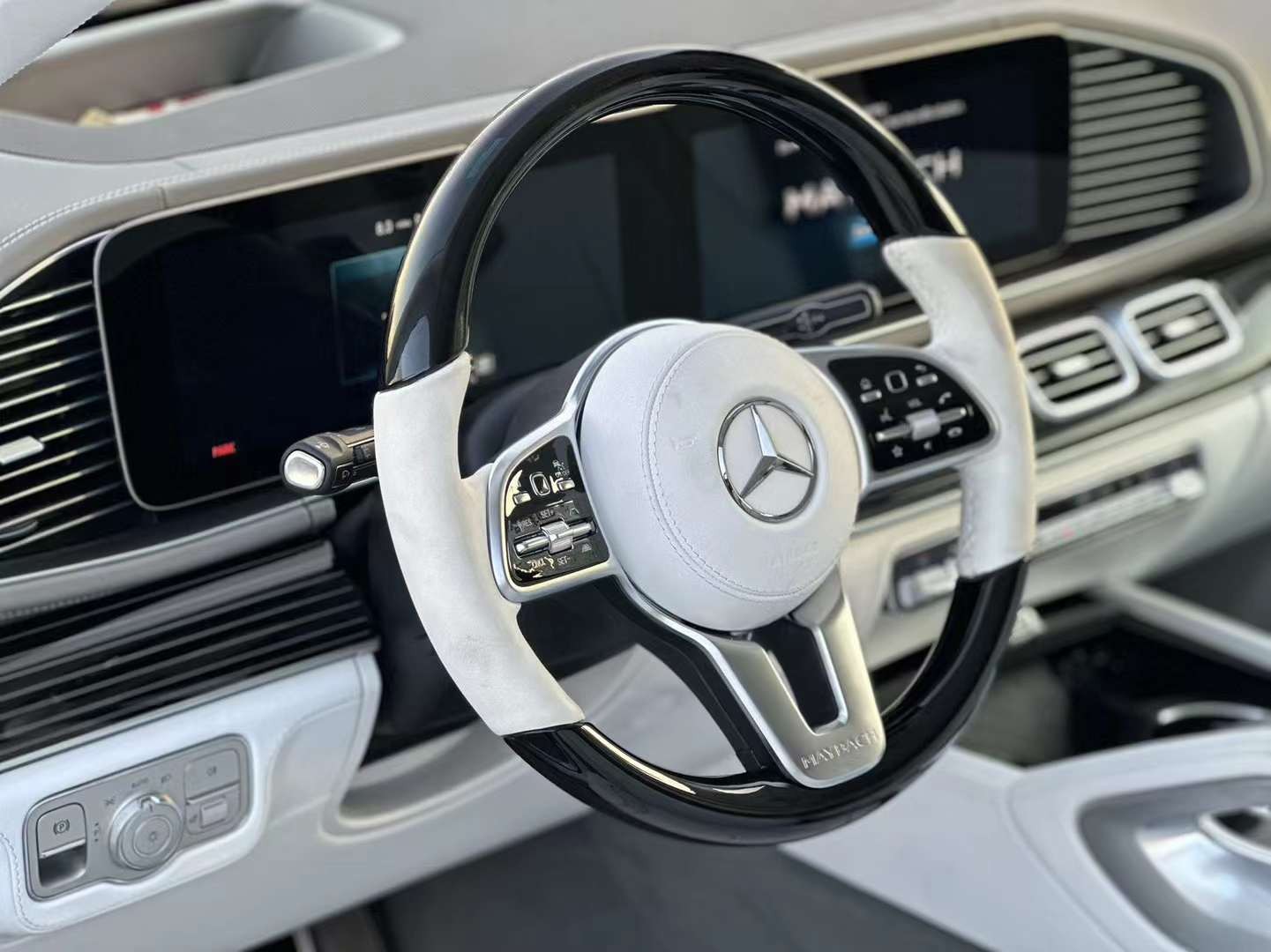 极氪上半年营收同比增长超60% 009开启全球交付