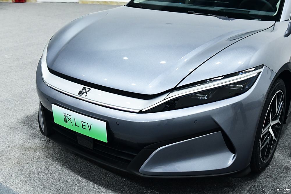 乌尼莫克欧版限时优惠 目前269万元起售