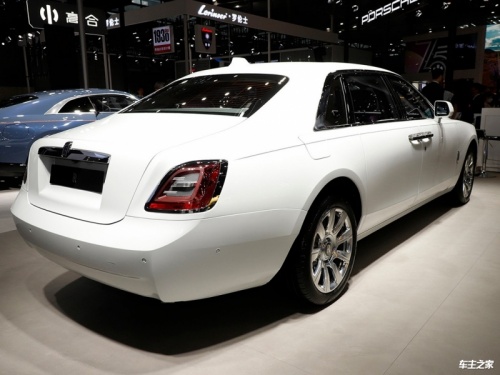 2023款加版雷克萨斯LX600最新行情仅190万 越野SUV的王者