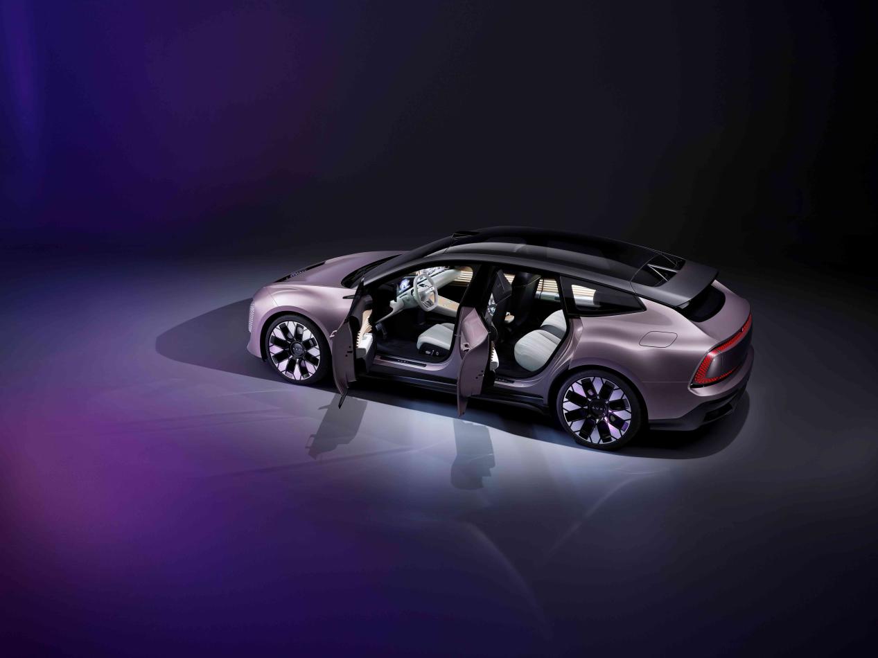 购揽胜行政加版享64万优惠 欢迎试乘试驾