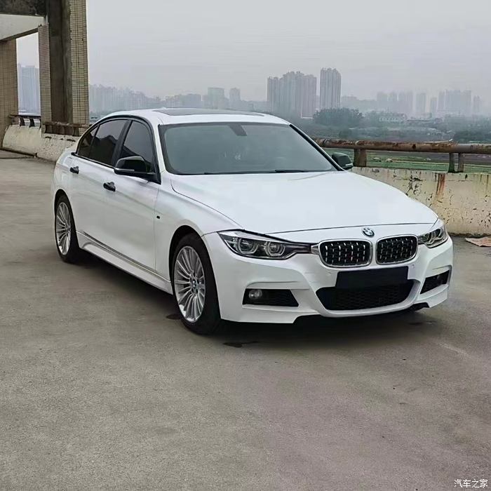 奔驰G级加版促销215万起