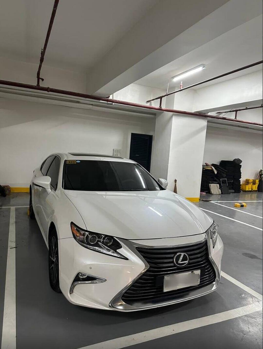 成都雷克萨斯LX墨版促销158万起 欢迎试乘试驾
