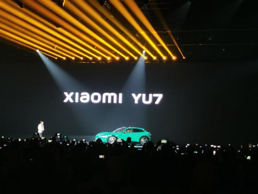 雷军：小米YU7支持车外小爱语音 需要声纹识别验证