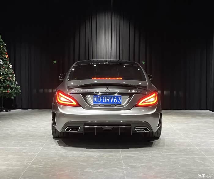 西装暴徒！新款奔驰AMG S 63 E 曝光：扭矩高达1430牛・米