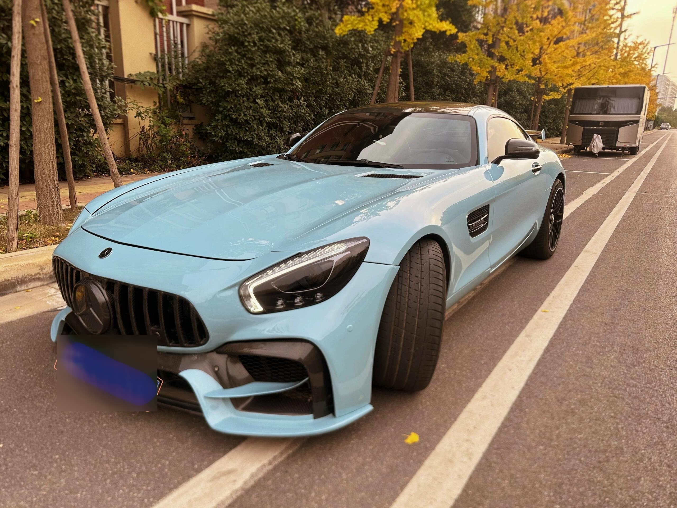 成都AMG GT价格99.28万起 暂无优惠