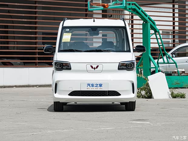 成都五菱之光新能源最新报价4.78万起 暂无优惠