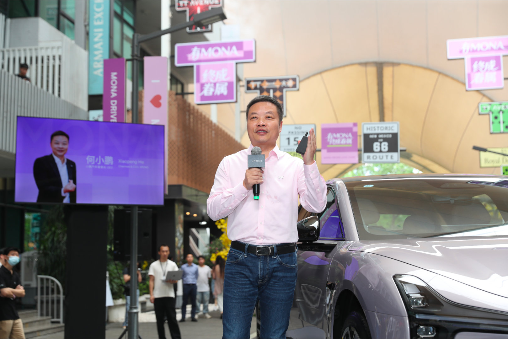 何小鹏：视觉辅助驾驶上限远超激光雷达！