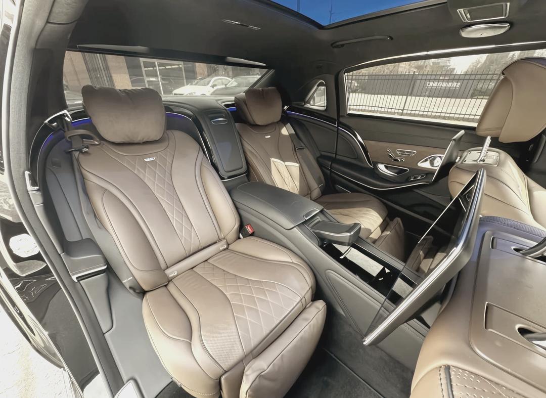 现购迈巴赫S级加版让利90万 欢迎前来试驾