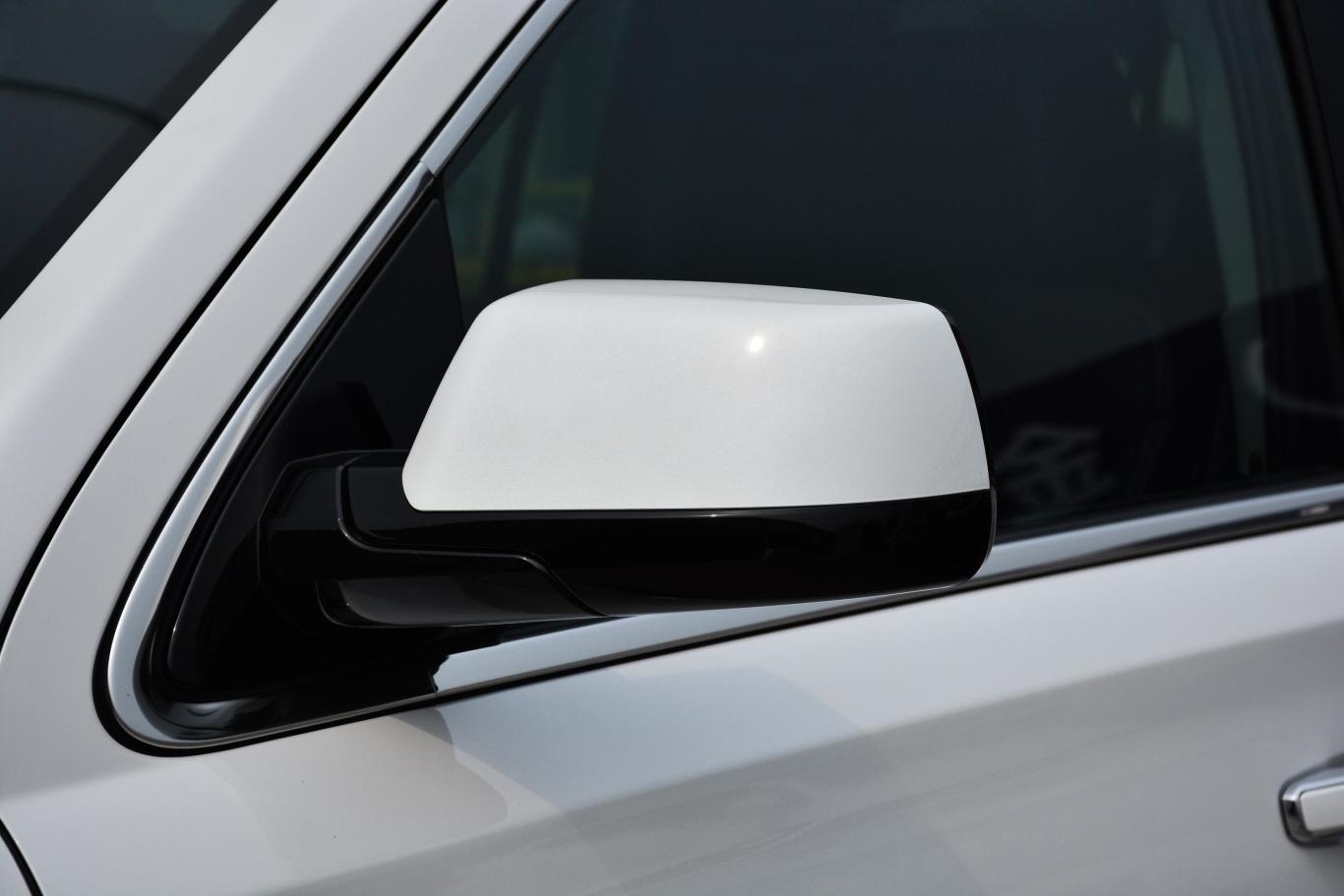 成都奔驰GLS降价25.20万 最低仅售80.80万