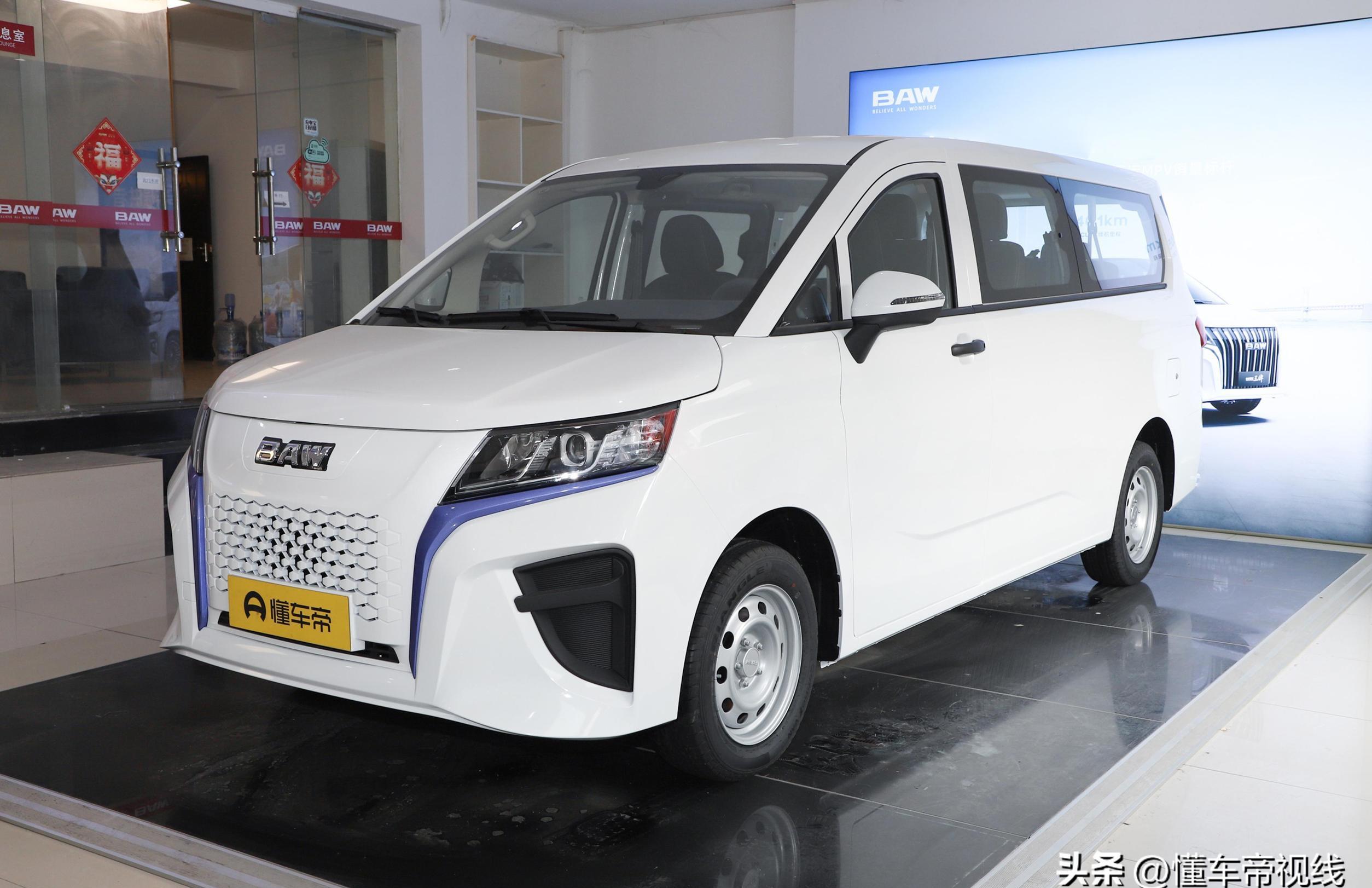 中大型MPV 7座/9座布局 锐胜M8正式亮相 锐胜汽车品牌发布
