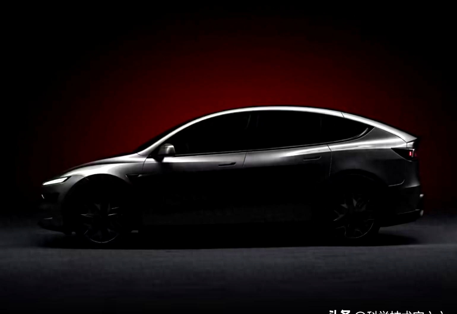 小米SU7太强！史上续航最长特斯拉Model 3发布不到1月直降万元