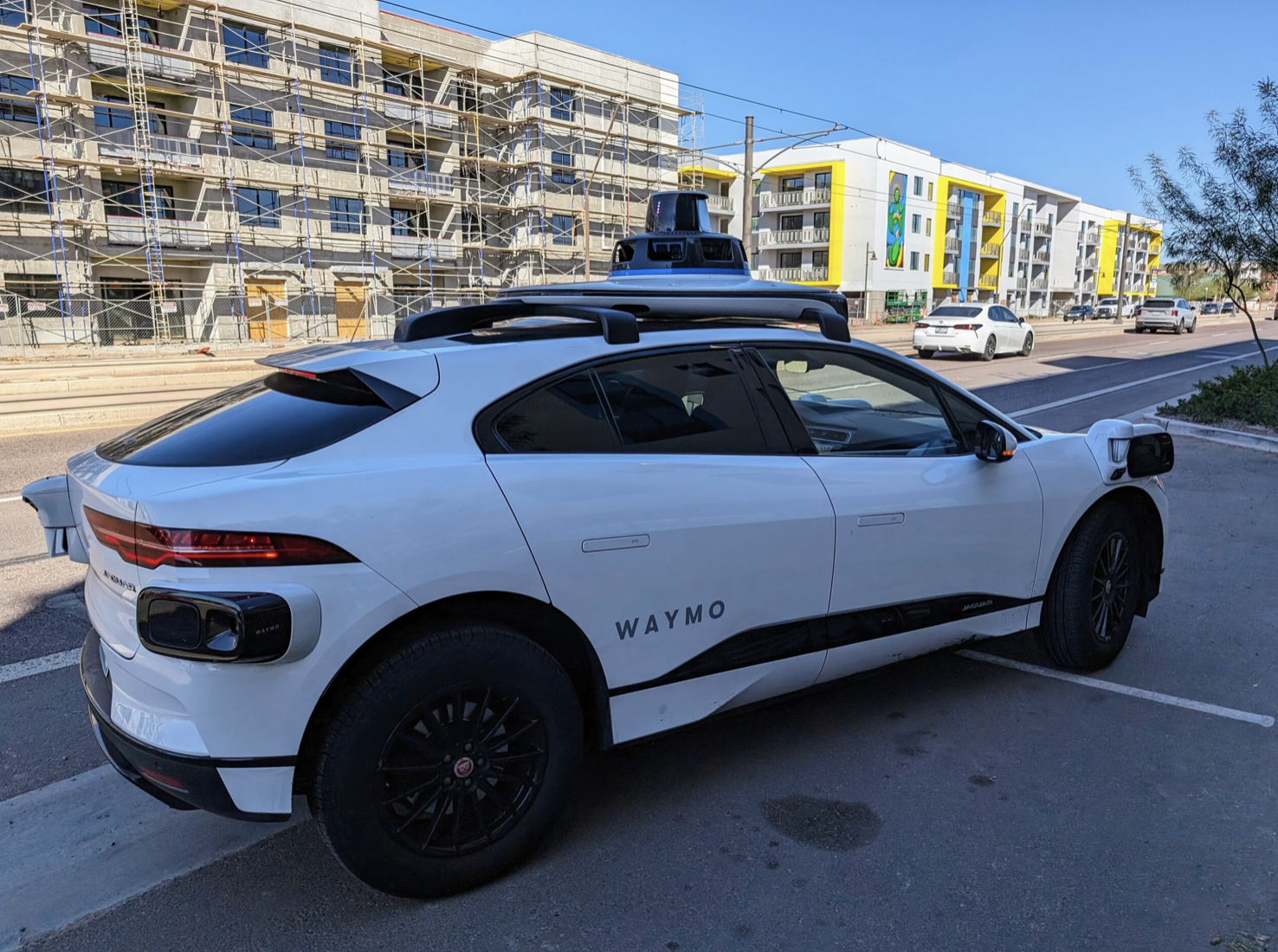 为老车主提供现金补偿？极氪法务部发声