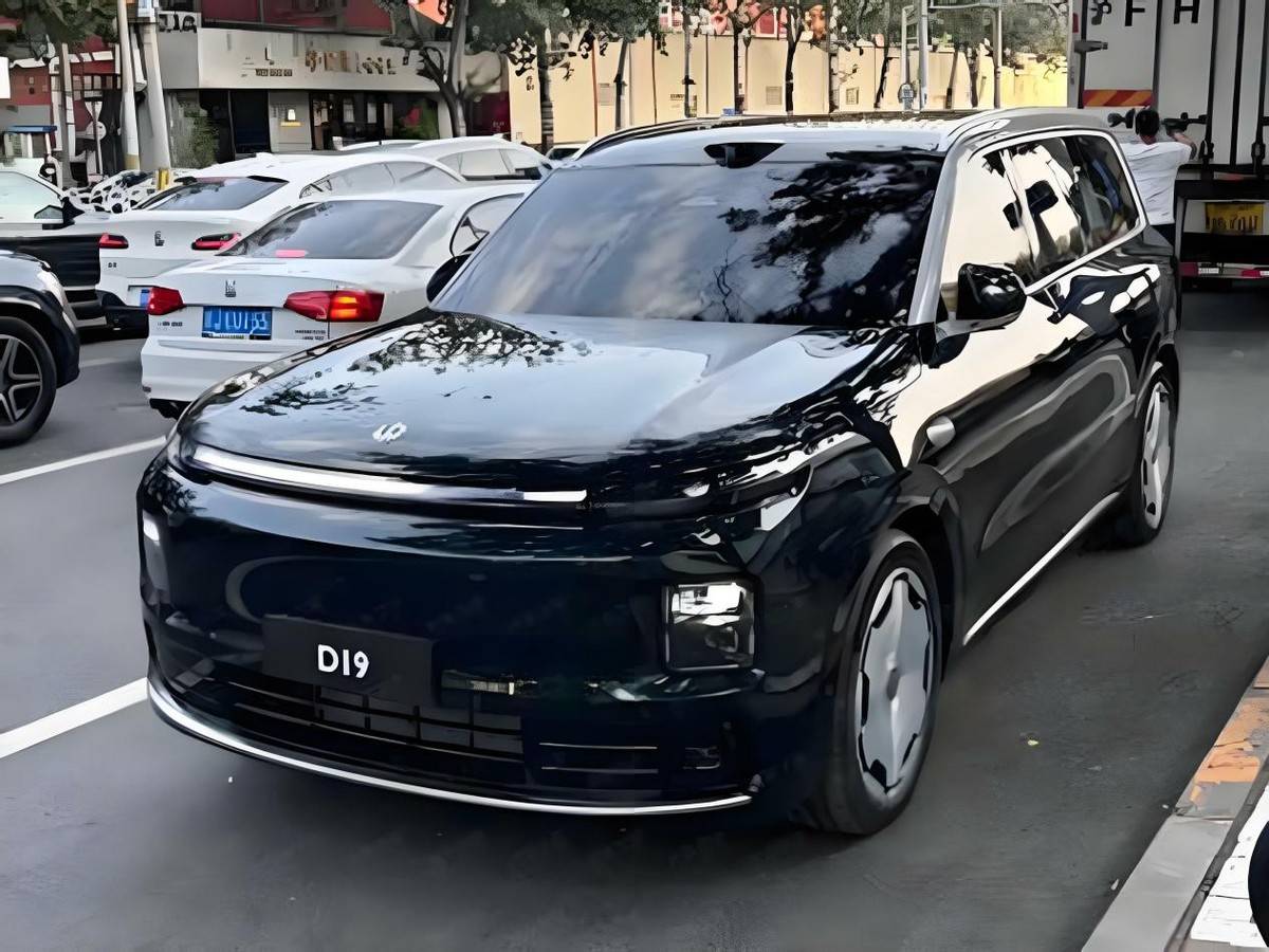 零跑D19将于10月16日首发 零跑汽车第100万台整车下线