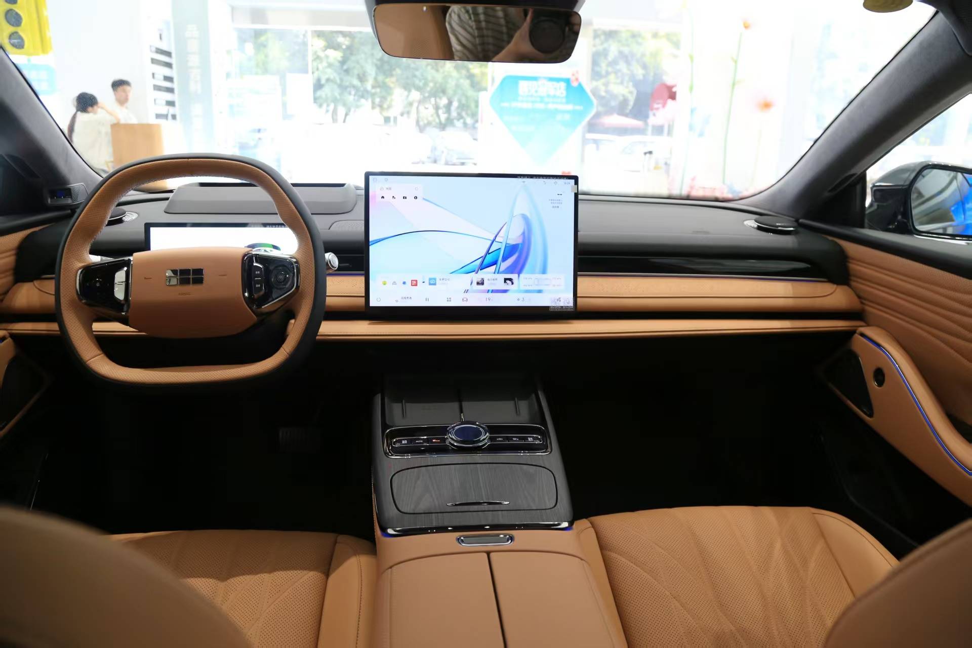 成都Model S售价68.49万起 优惠高达19.50万