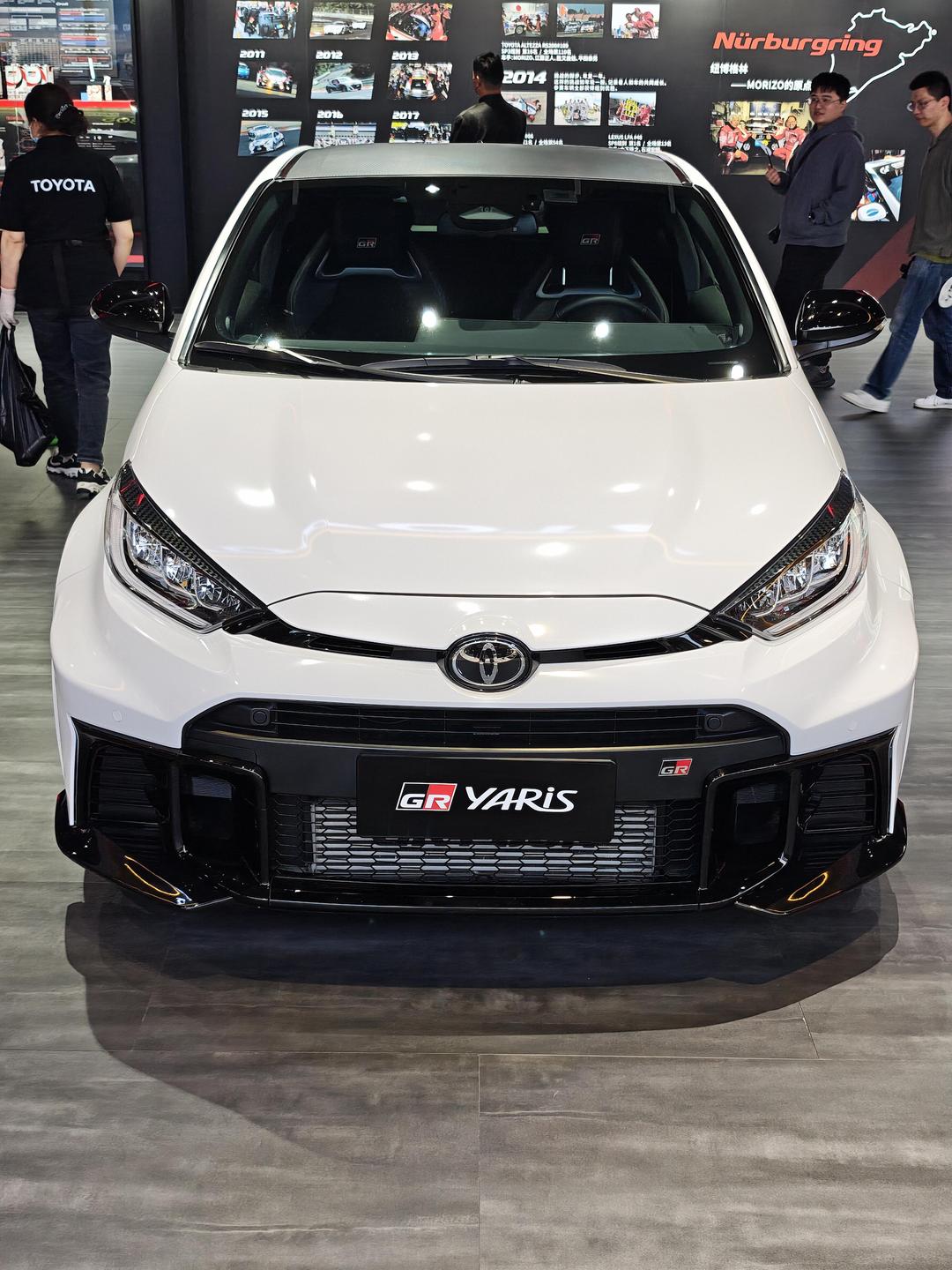 奔驰V级墨版欢迎莅临赏鉴 购车直降6万