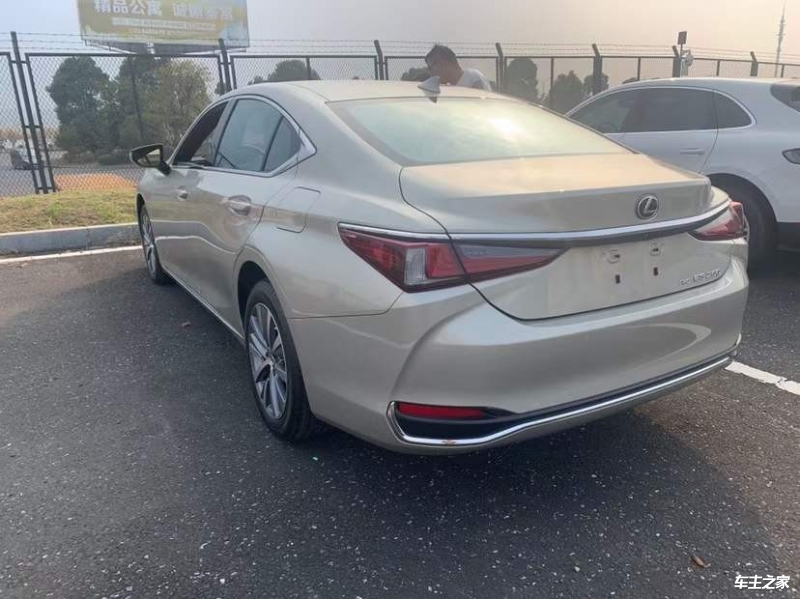 大幅升级 小鹏AI天玑系统5.2.0全量推送