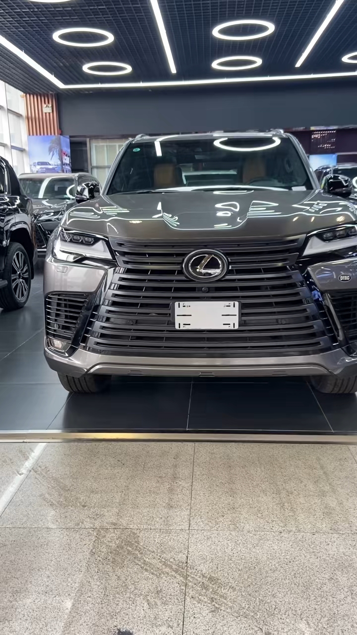 2024款雷克萨斯LX600 3.5T高级版 裸利价格大促