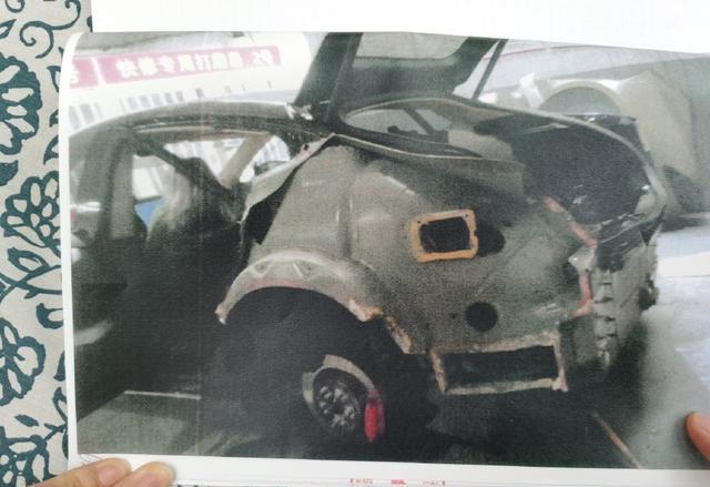 北汽电动车三包期内在地库起火自燃 车主获赔11万多