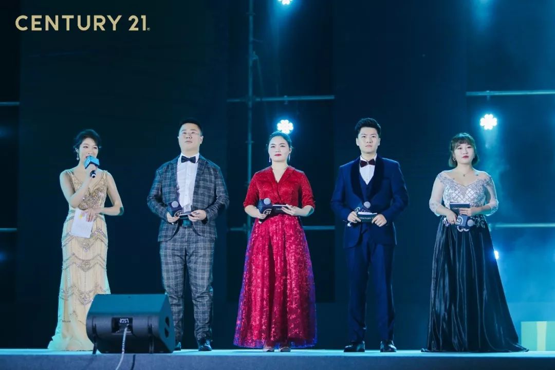 从“出海”到“誉全球”，一场刚刚开始的远征 | 精英年会前瞻
