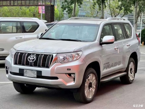 成都丰田普拉多中东版价格最高优惠25.2万 欢迎上门试驾