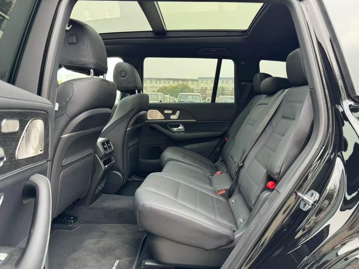 成都奔驰(进口)G级价格最高优惠6万 欢迎上门试驾