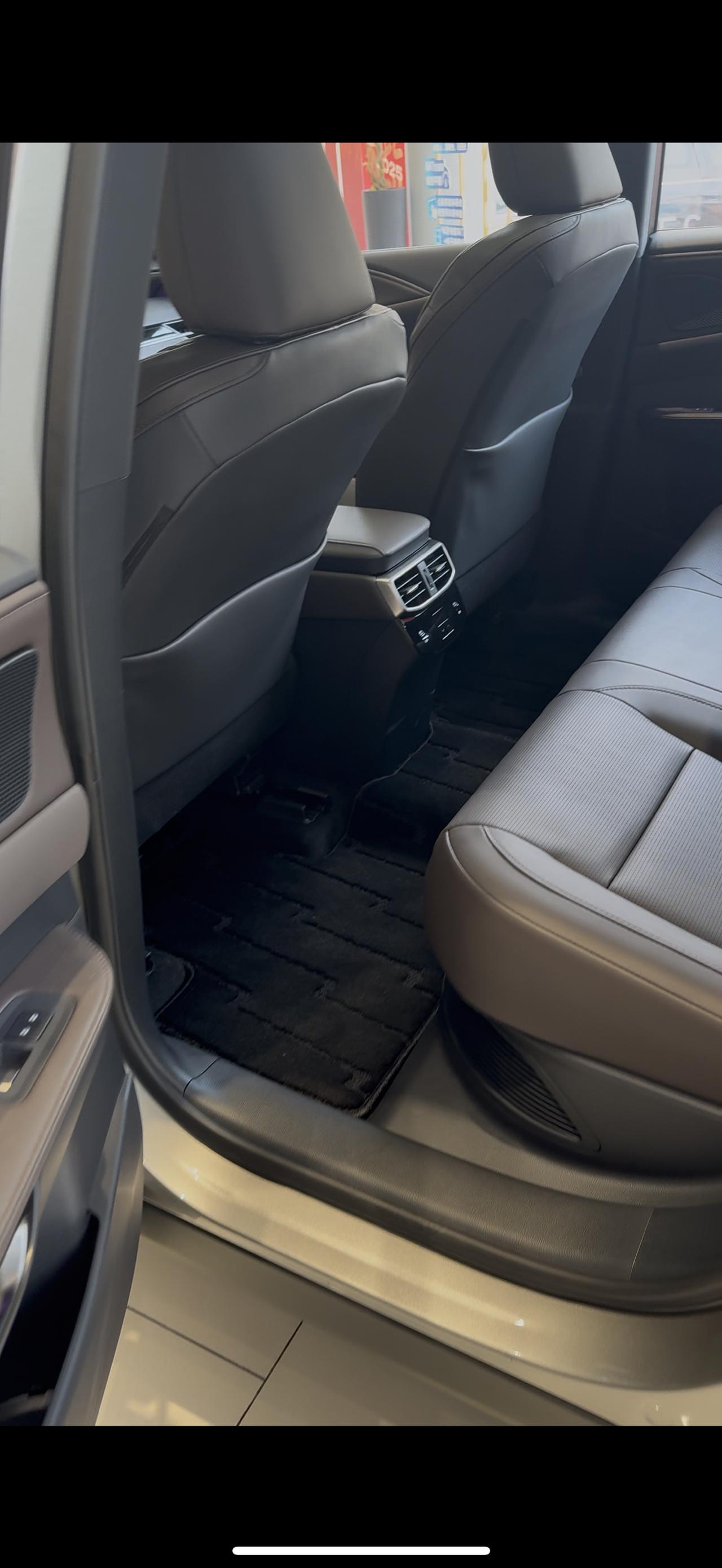 2025雷克萨斯GX美版最低报价81万起 欢迎上门试驾