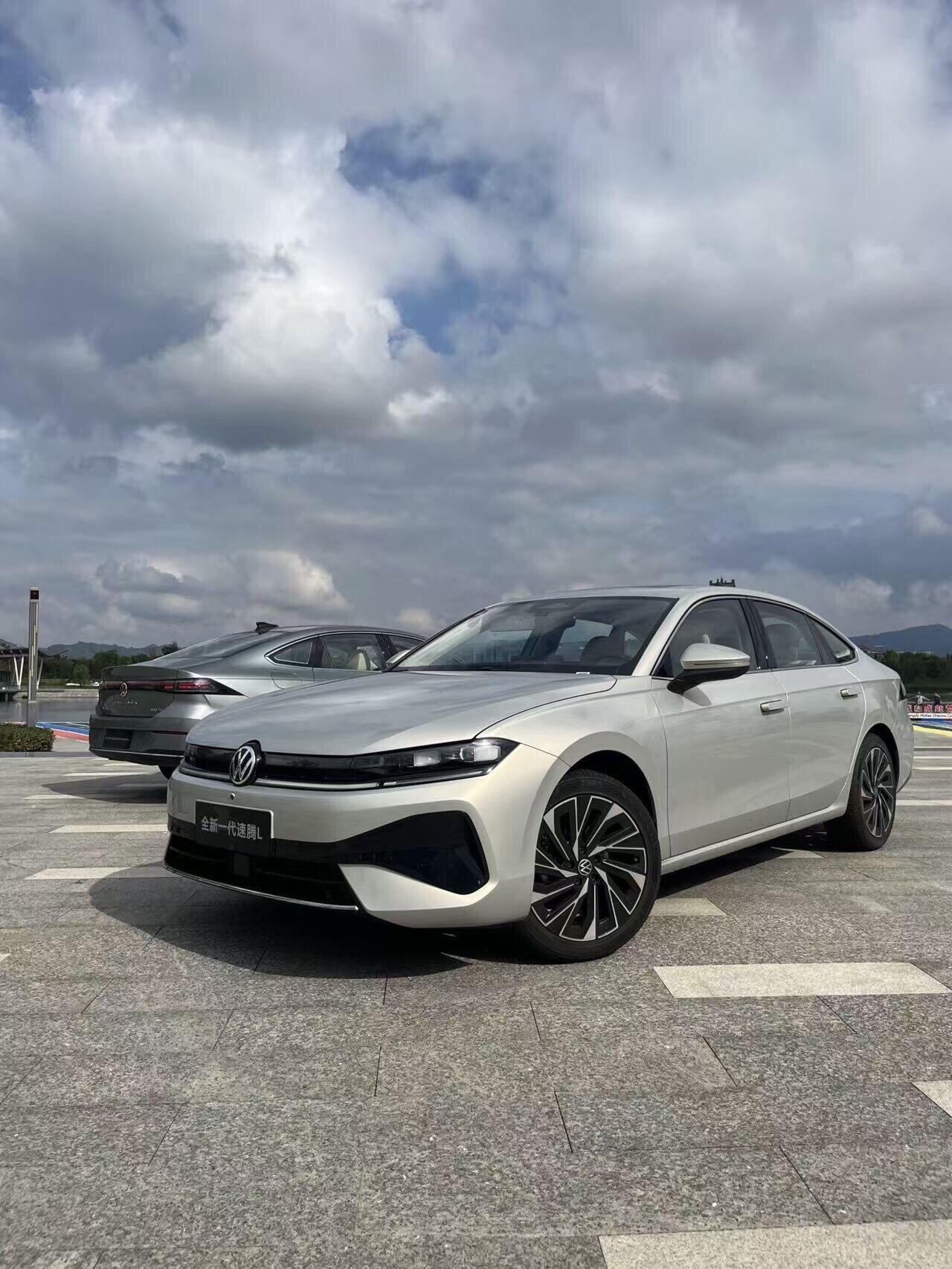 前脸升级+溜背造型！大众速腾S官图上线：1.5L/1.5T动力可选