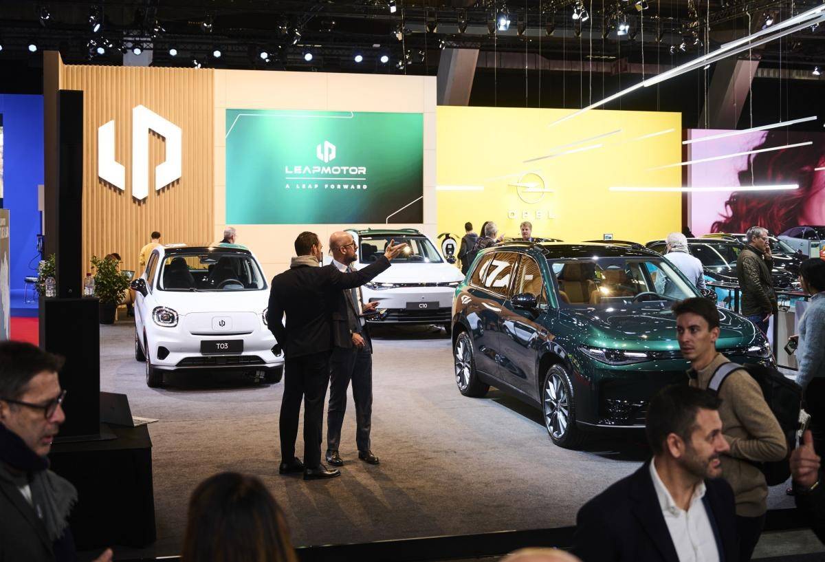 2026布鲁塞尔车展：起亚EV2首发 一眼让人爱上的入门级SUV